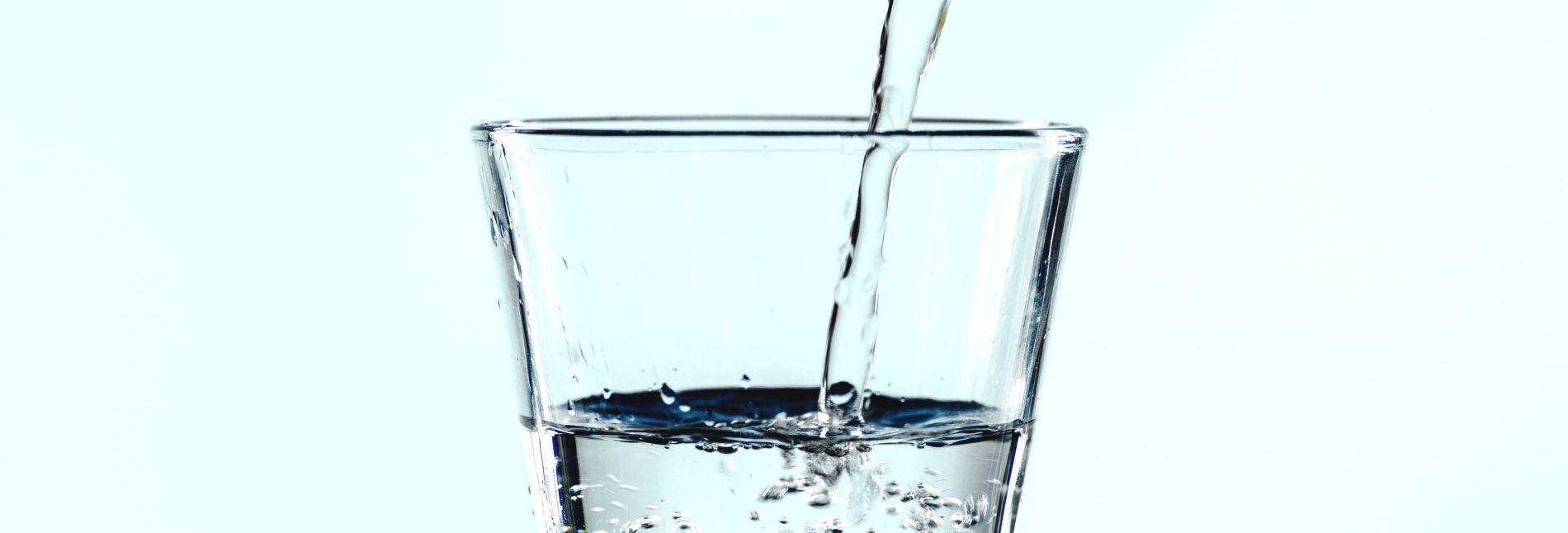 L'acqua diuretica per combattere la ritenzione idrica