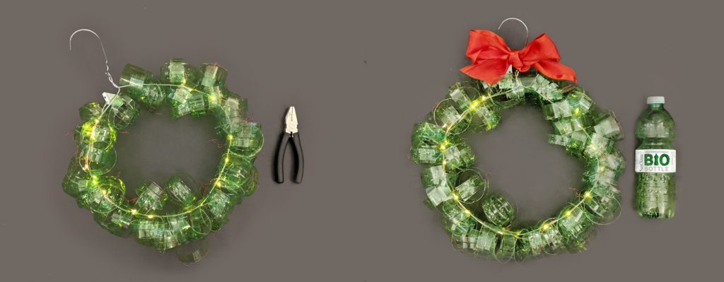 ghirlanda con bottiglie di plastica