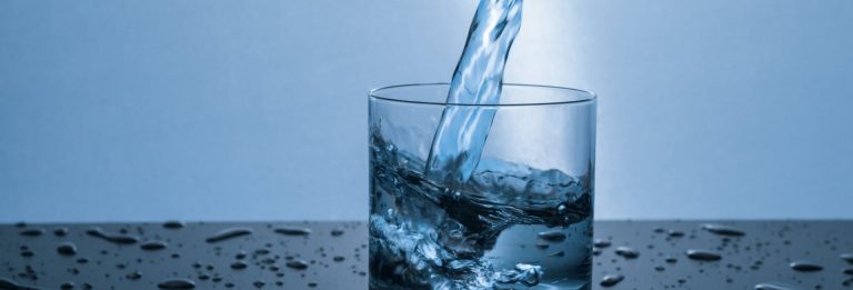 PESO SPECIFICO ACQUA, quanto pesa un litro? e come si calcola