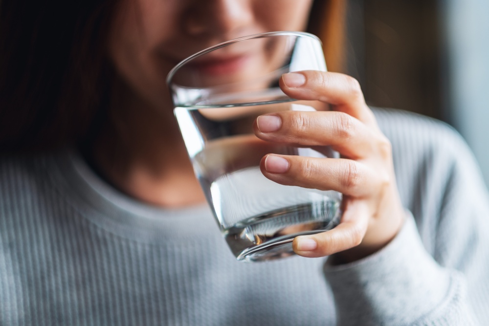 acqua povera di sodio