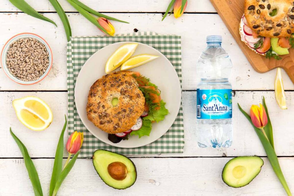 Springtime: Bagel con salmone e avocado