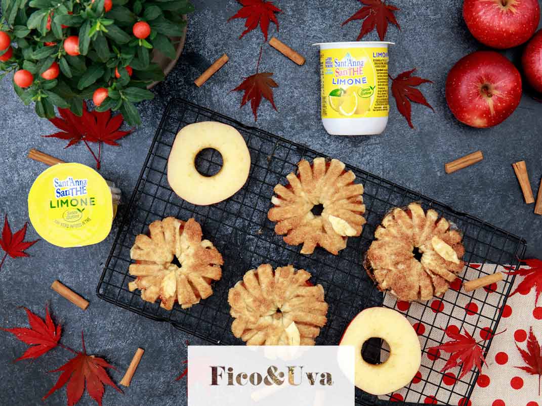 Ciambelle di Mele Caramellate: da gustare con SanThè Sant’Anna caldo al limone