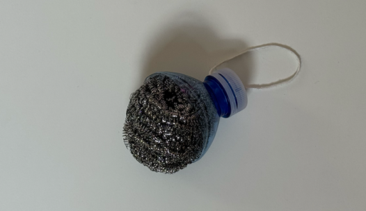 COPRI SPUGNA COLORATO CON IL RICICLO CREATIVO